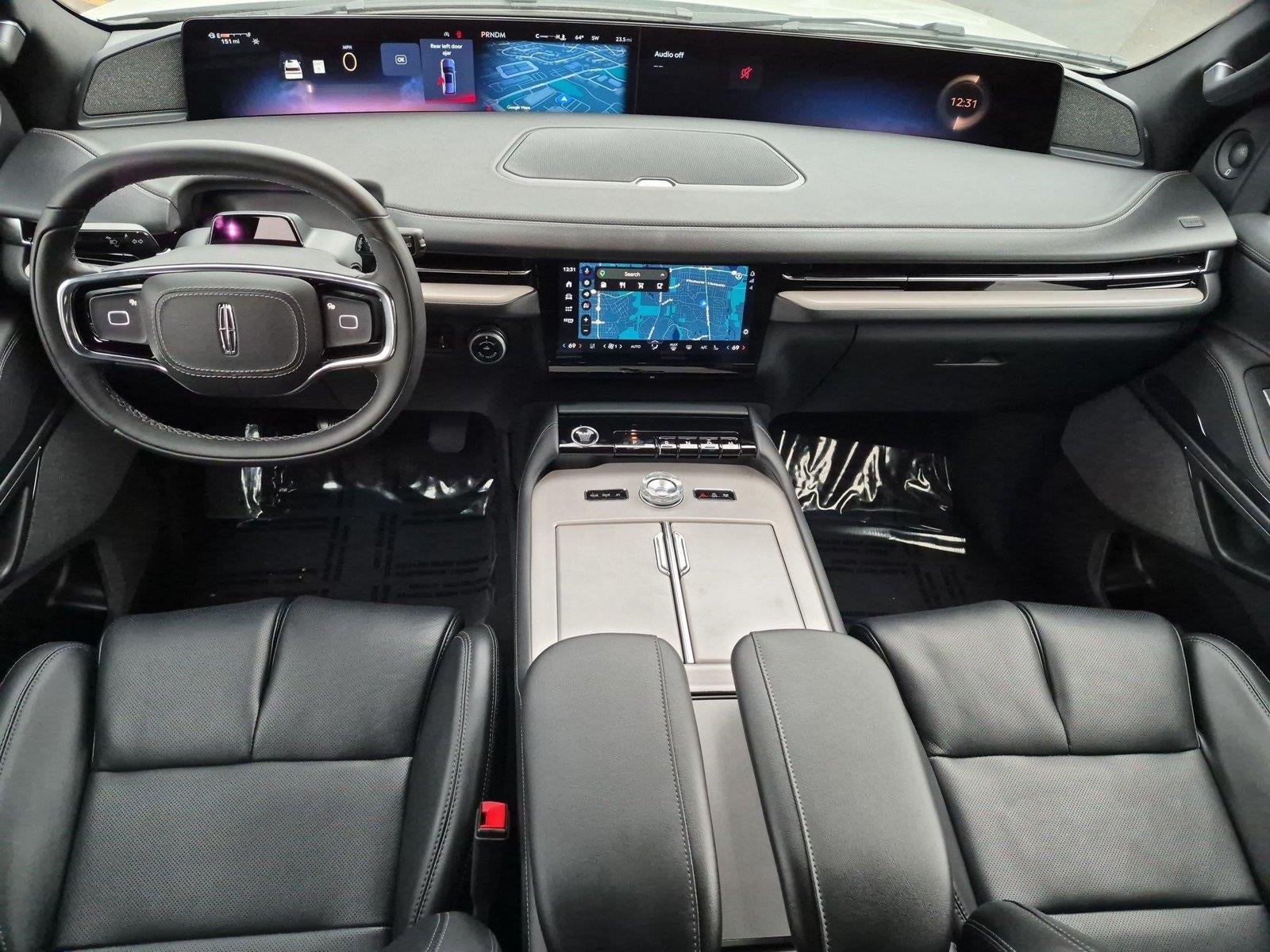 2027 Lincoln Navigator L Reserve