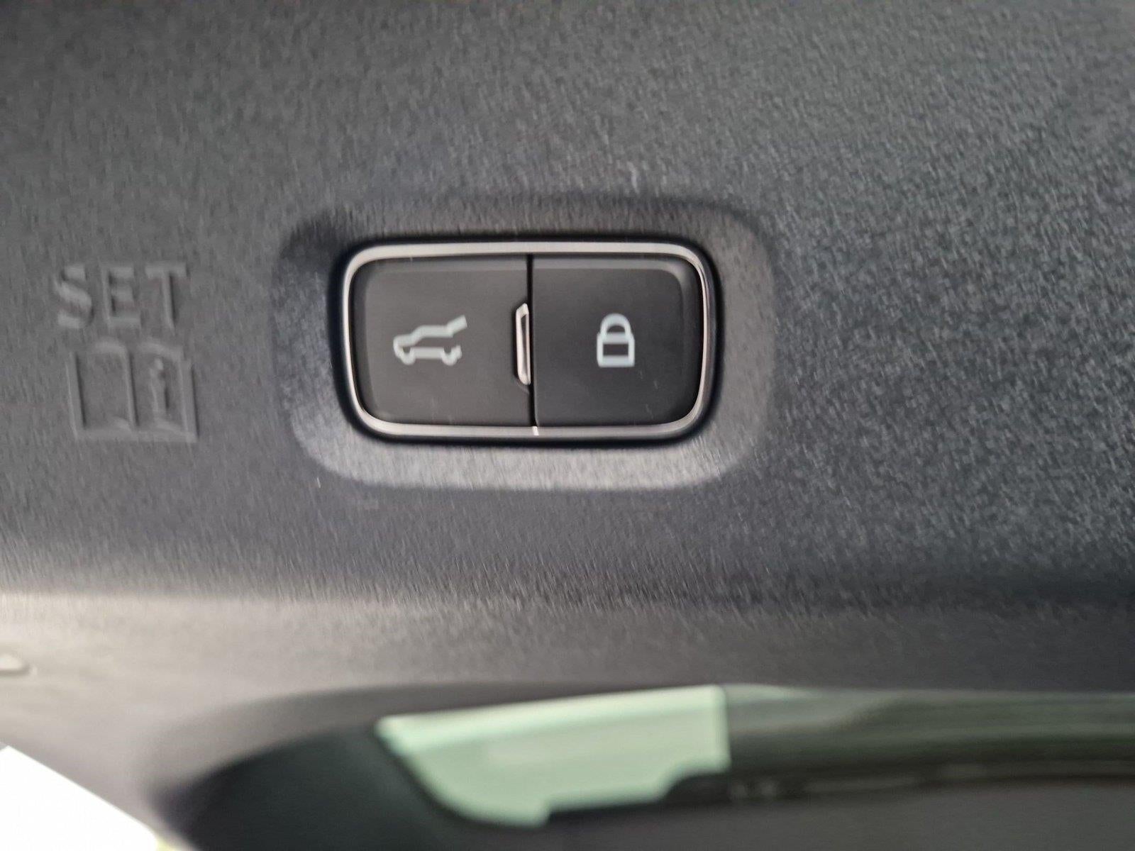 2027 Lincoln Navigator L Reserve