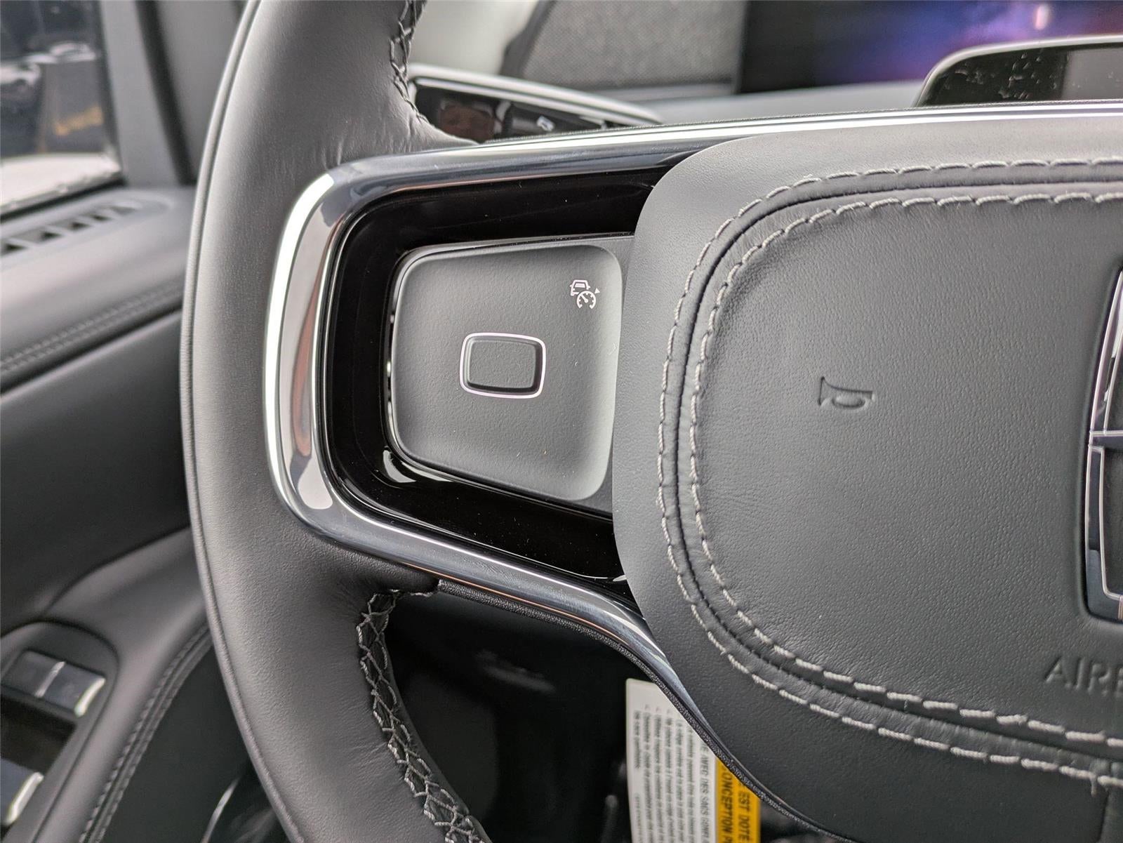 2025 Lincoln Navigator L Reserve