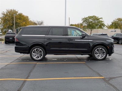 2025 Lincoln Navigator L Reserve