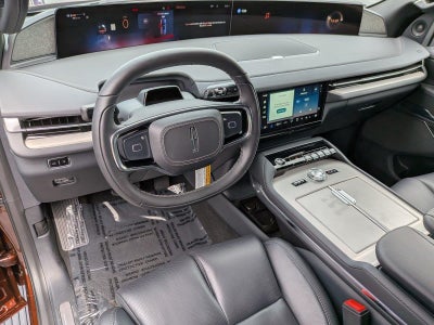 2027 Lincoln Navigator L Reserve