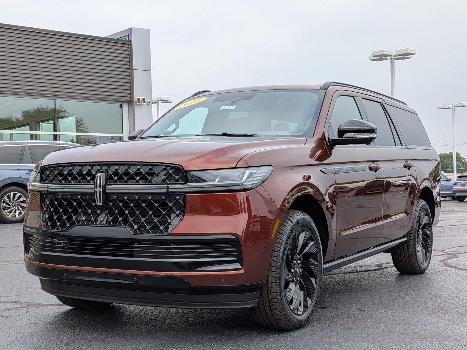 2027 Lincoln Navigator L Reserve
