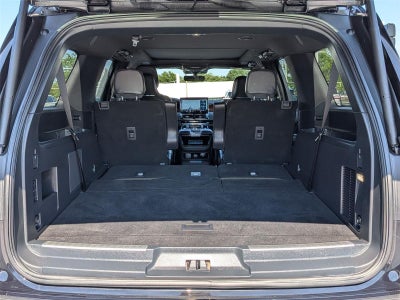 2023 Lincoln Navigator L Reserve