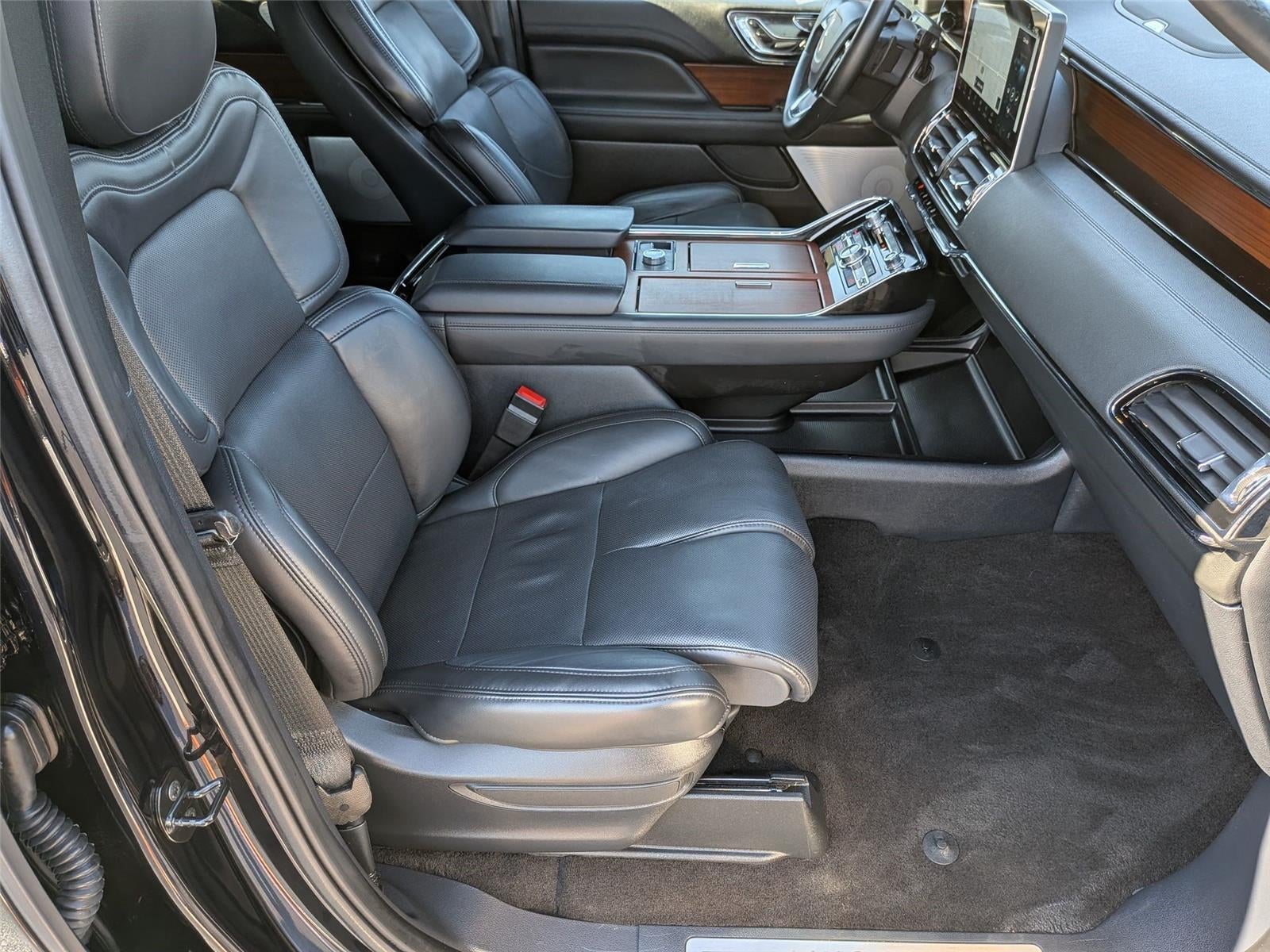2023 Lincoln Navigator L Reserve