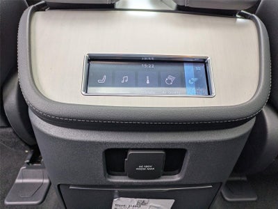 2026 Lincoln NAVIGATOR L RESERVE 4X4