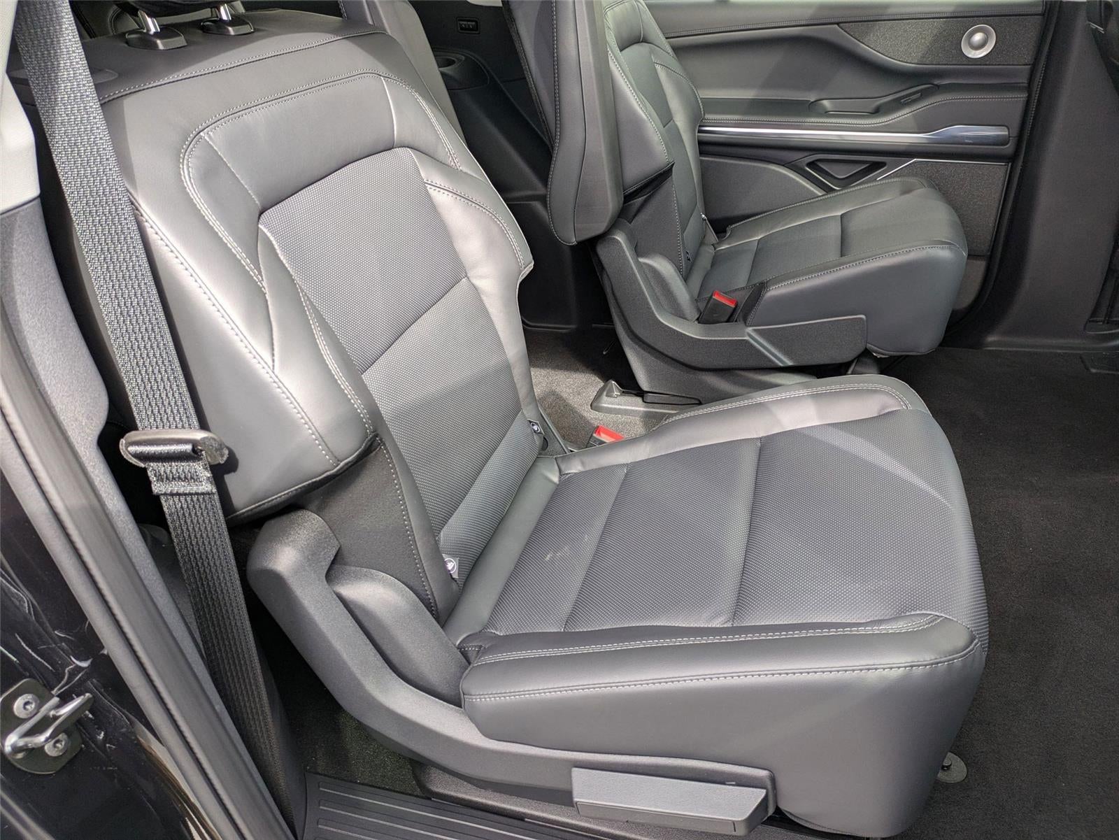 2026 Lincoln NAVIGATOR L RESERVE 4X4