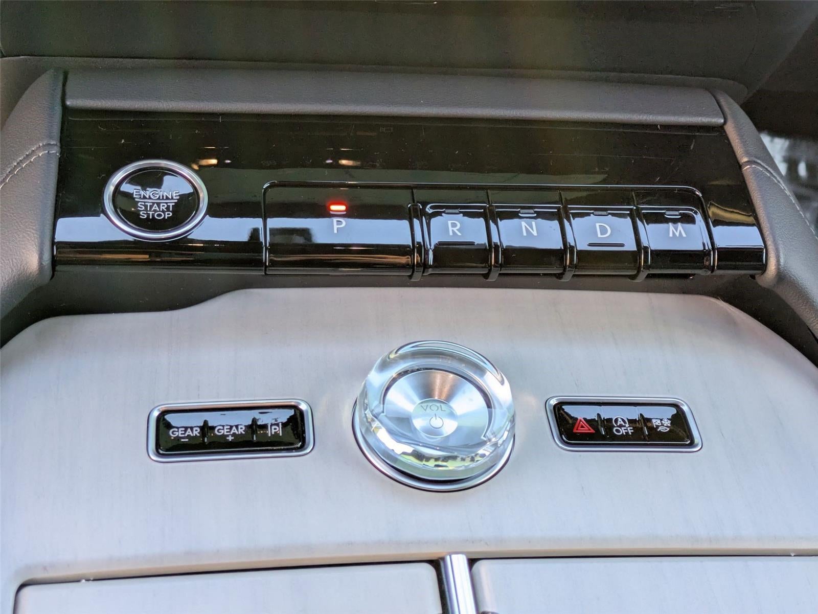 2025 Lincoln Navigator L Reserve