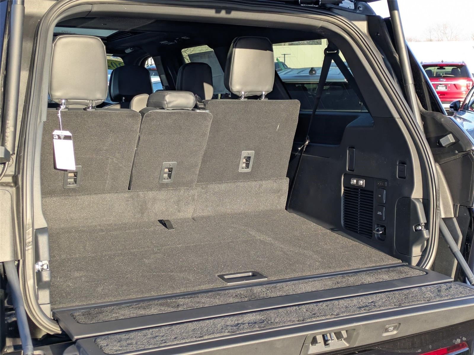 2025 Lincoln Navigator L Reserve