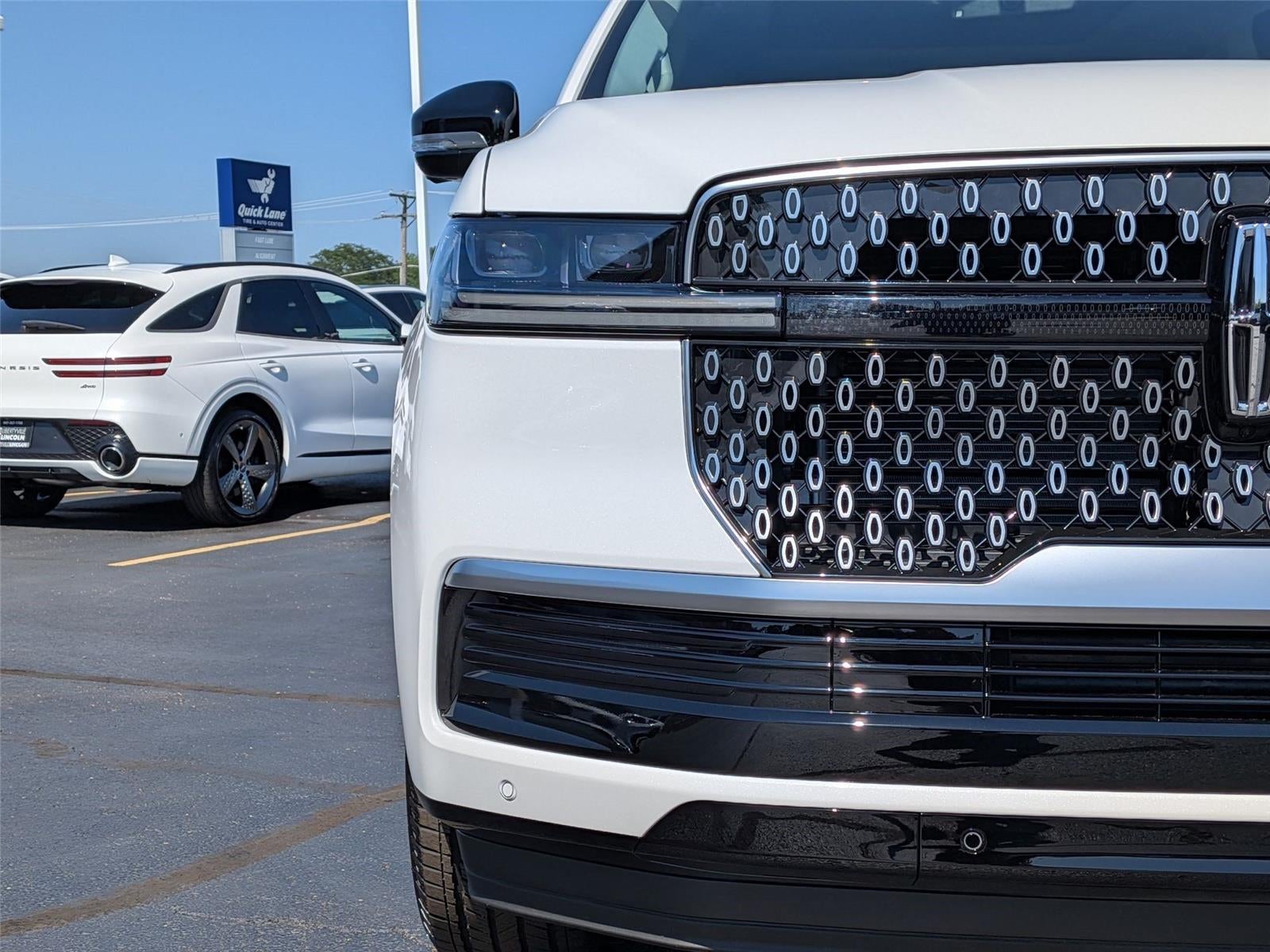 2027 Lincoln Navigator L Reserve