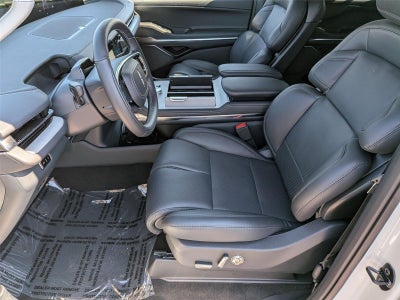 2027 Lincoln Navigator L Reserve