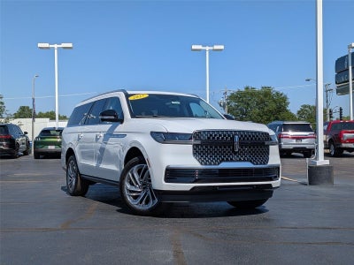 2027 Lincoln Navigator L Reserve