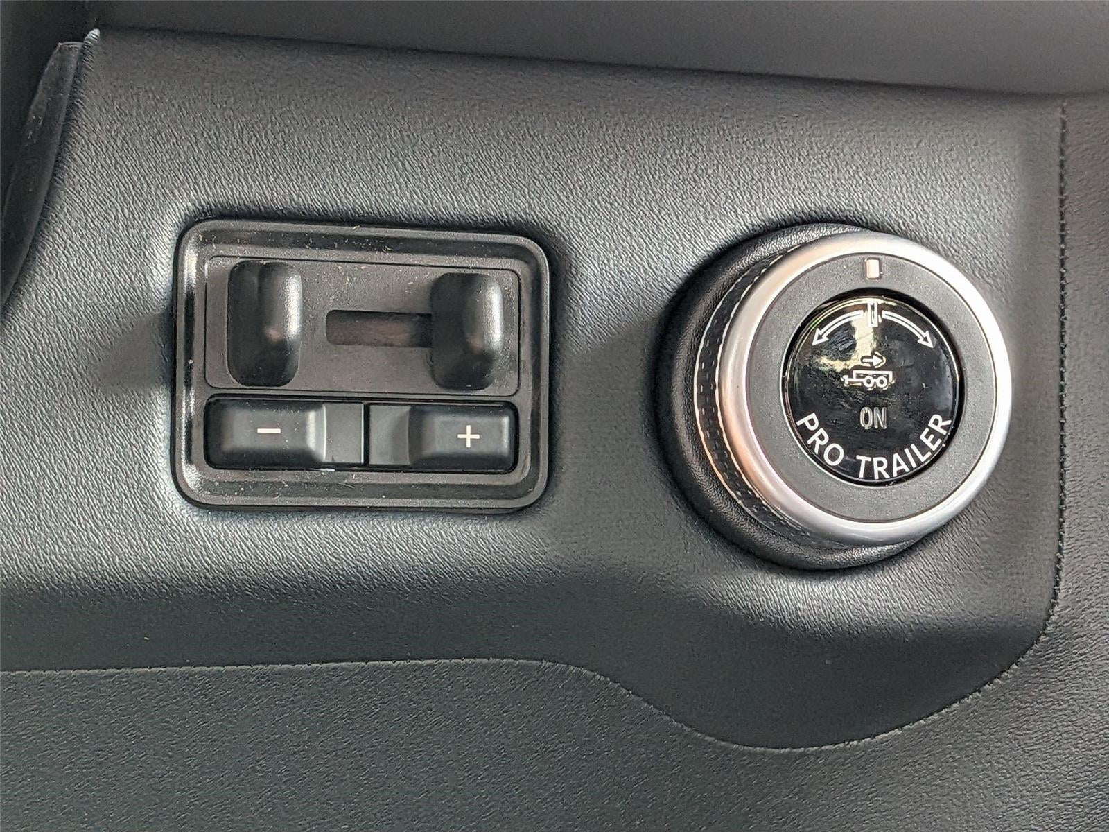 2027 Lincoln Navigator L Reserve