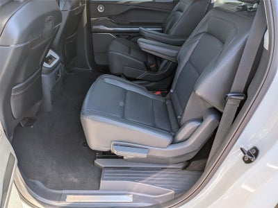 2027 Lincoln Navigator L Reserve