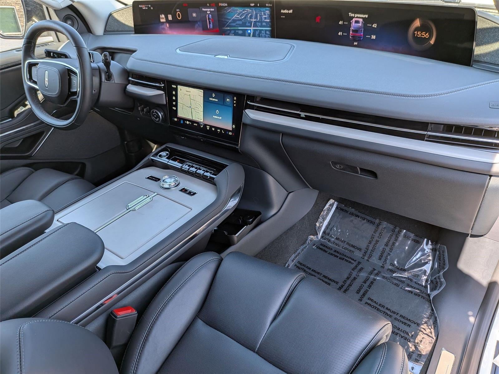 2027 Lincoln Navigator L Reserve