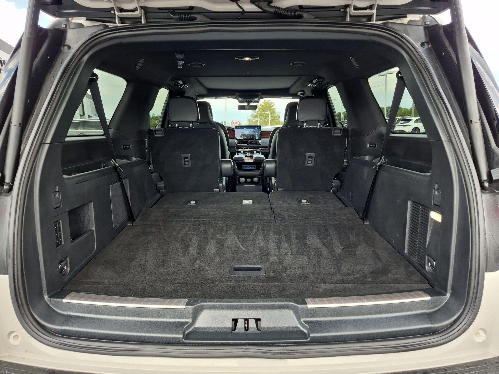 2024 Lincoln Navigator L Reserve
