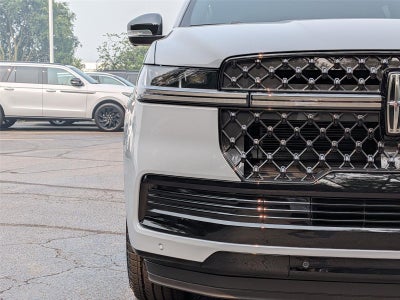 2027 Lincoln Navigator L Reserve