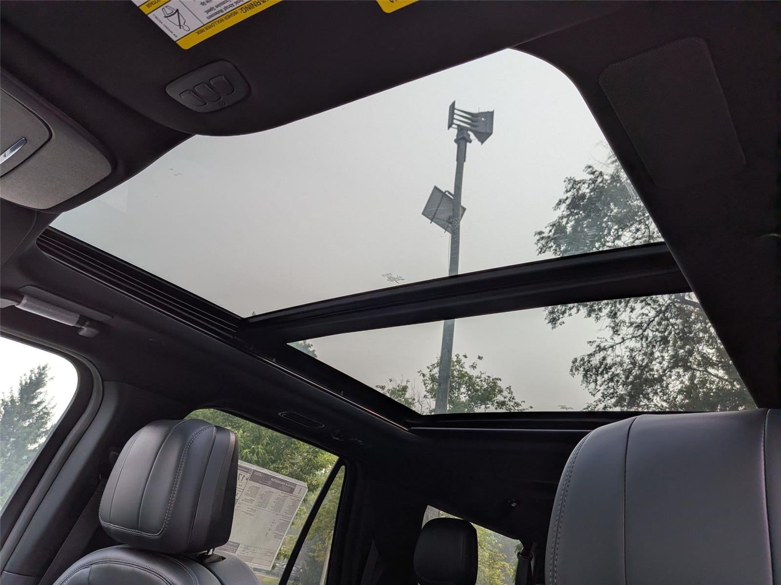 2027 Lincoln Navigator L Reserve