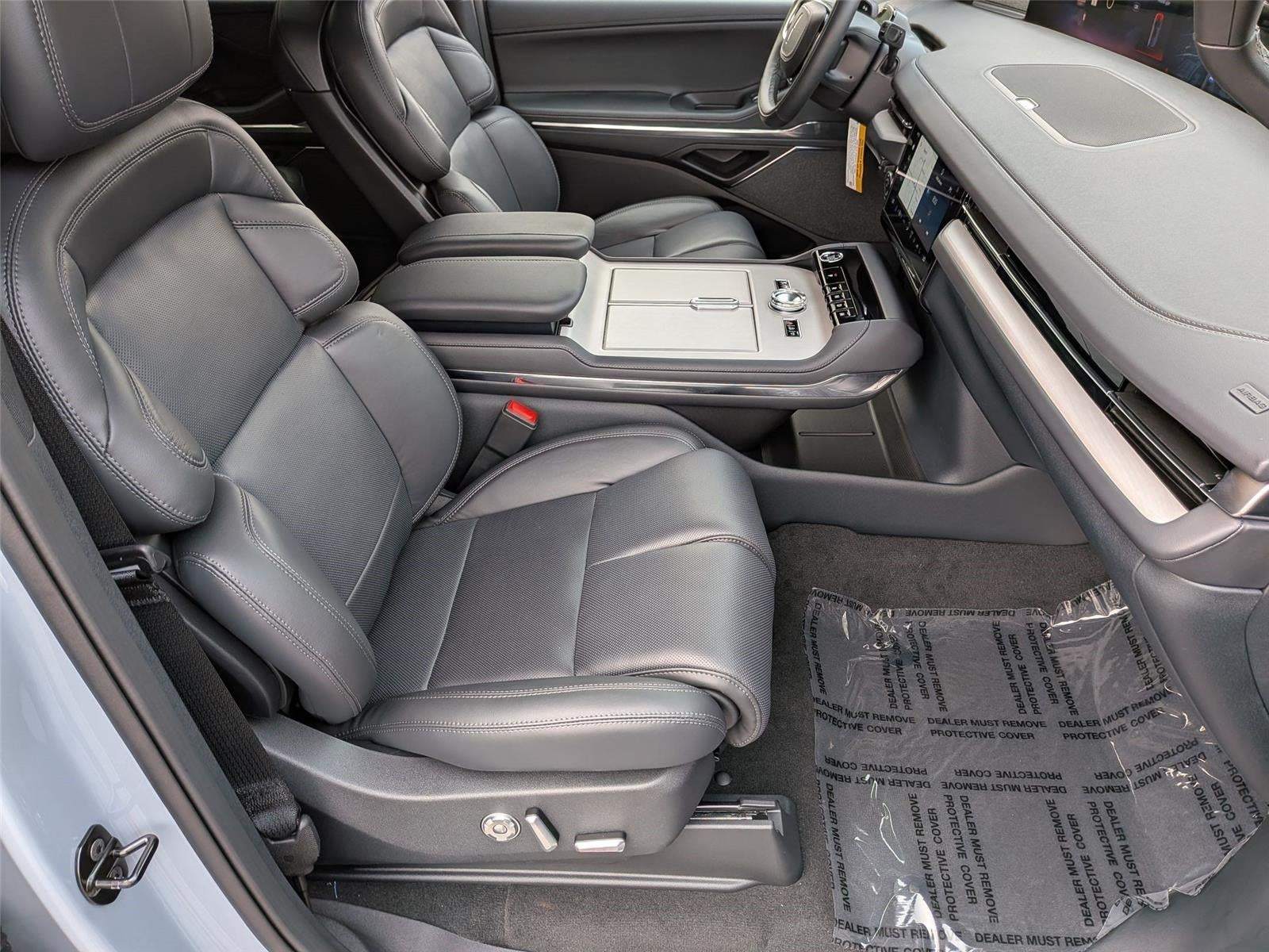 2027 Lincoln Navigator L Reserve