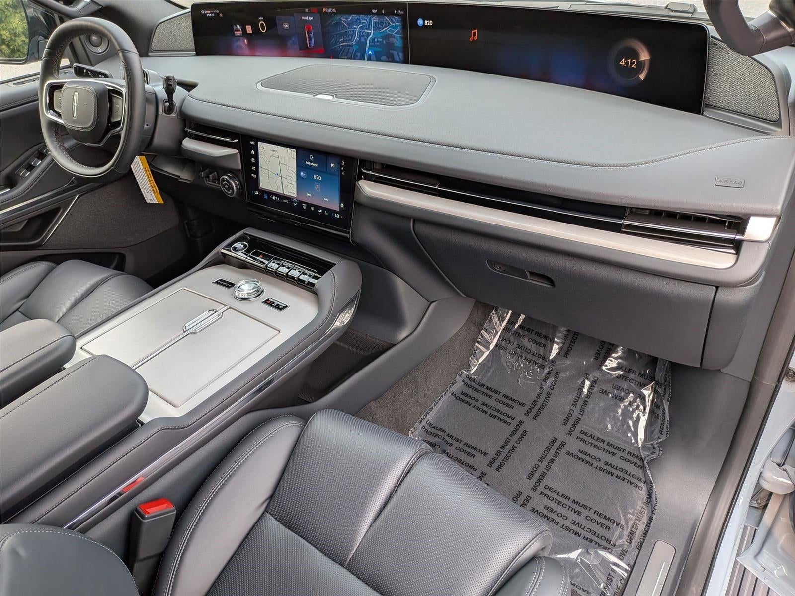 2027 Lincoln Navigator L Reserve