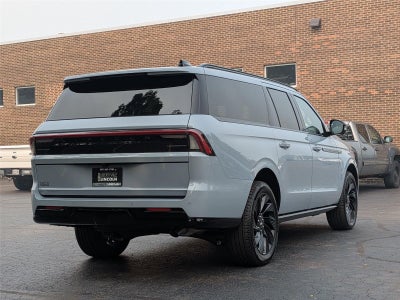 2027 Lincoln Navigator L Reserve