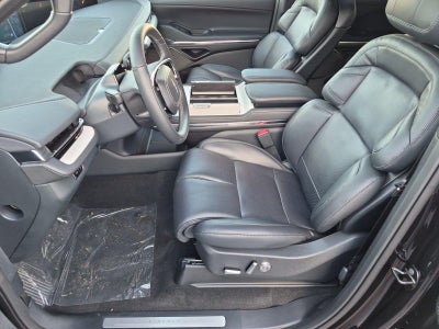 2027 Lincoln Navigator L Reserve
