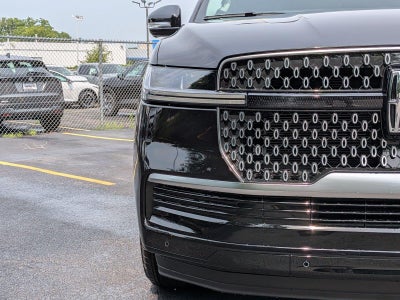 2027 Lincoln Navigator L Premiere