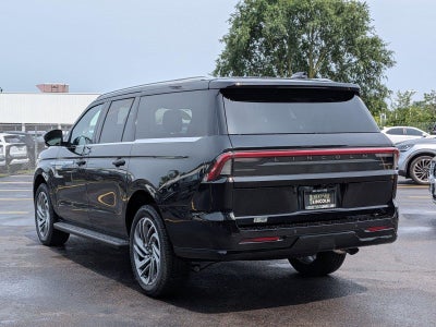 2027 Lincoln Navigator L Premiere