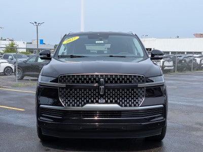2027 Lincoln Navigator L Premiere