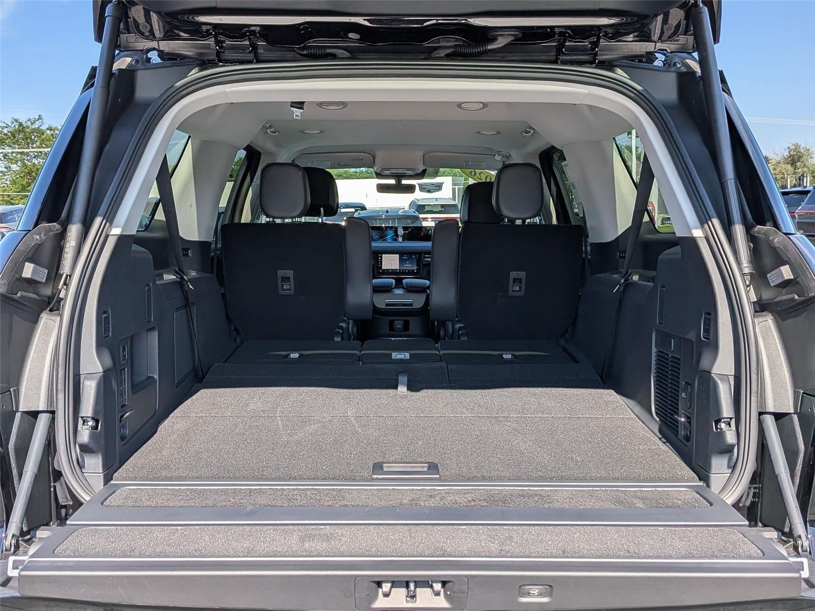 2026 Lincoln Navigator L Premiere
