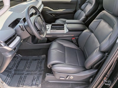 2027 Lincoln Navigator L Premiere