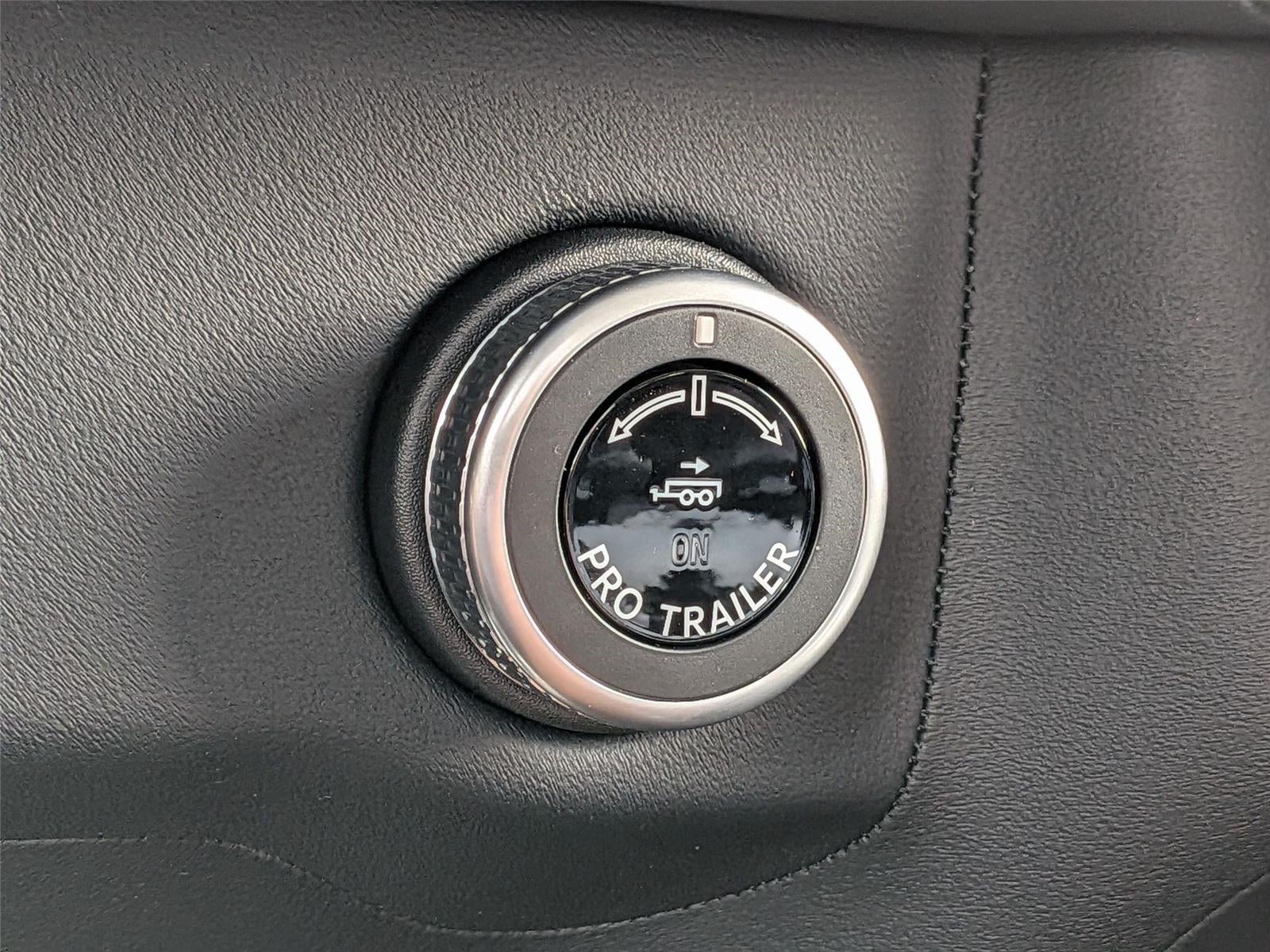 2027 Lincoln Navigator L Premiere