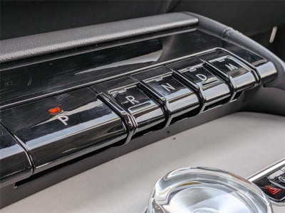 2027 Lincoln Navigator L Premiere