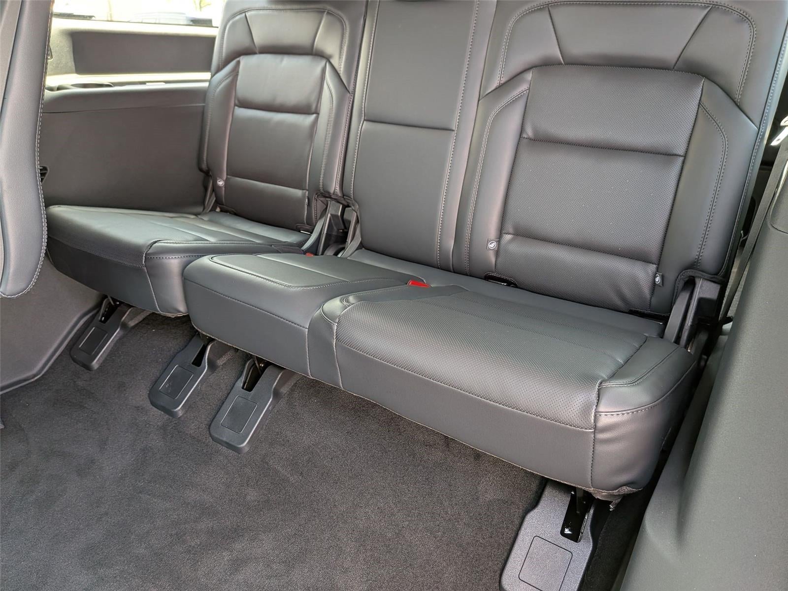 2027 Lincoln Navigator L Premiere