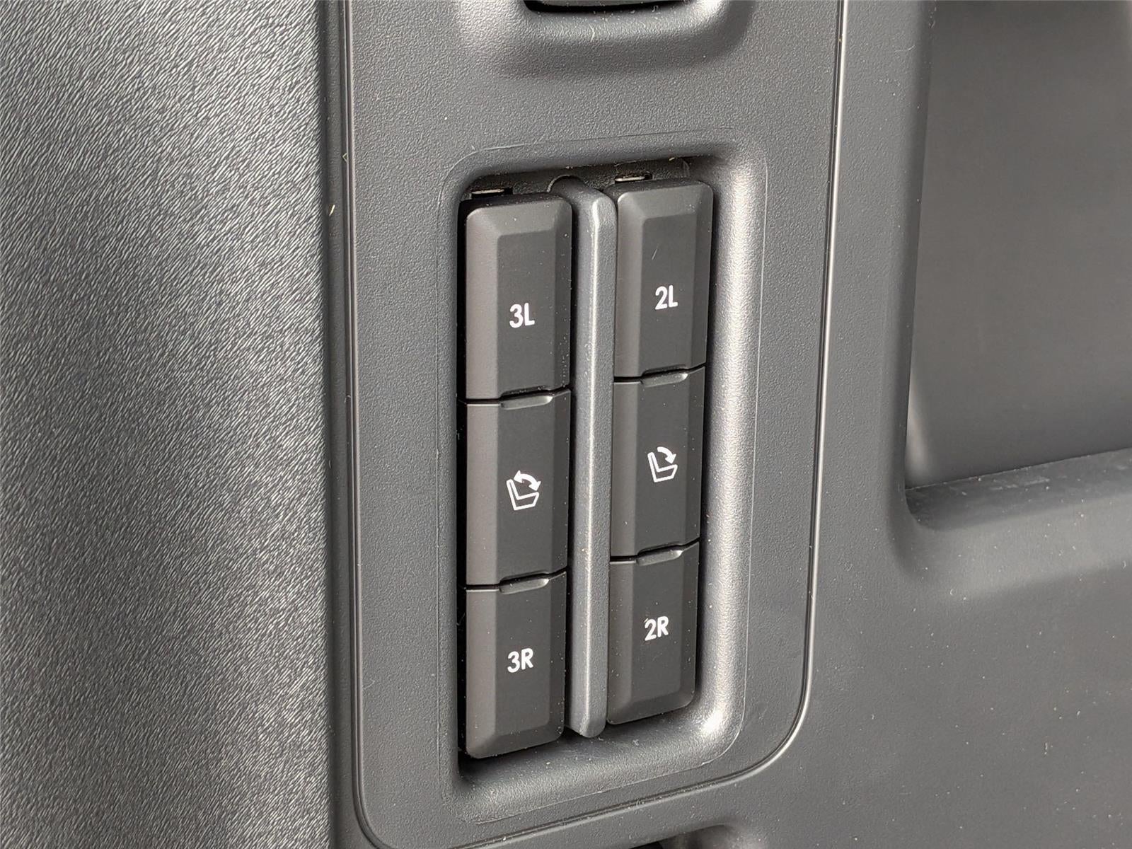 2027 Lincoln Navigator L Premiere