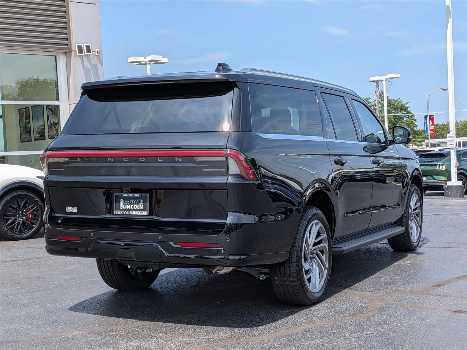 2027 Lincoln Navigator L Premiere