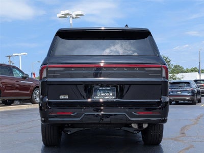 2027 Lincoln Navigator L Premiere