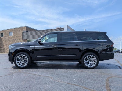 2027 Lincoln Navigator L Premiere