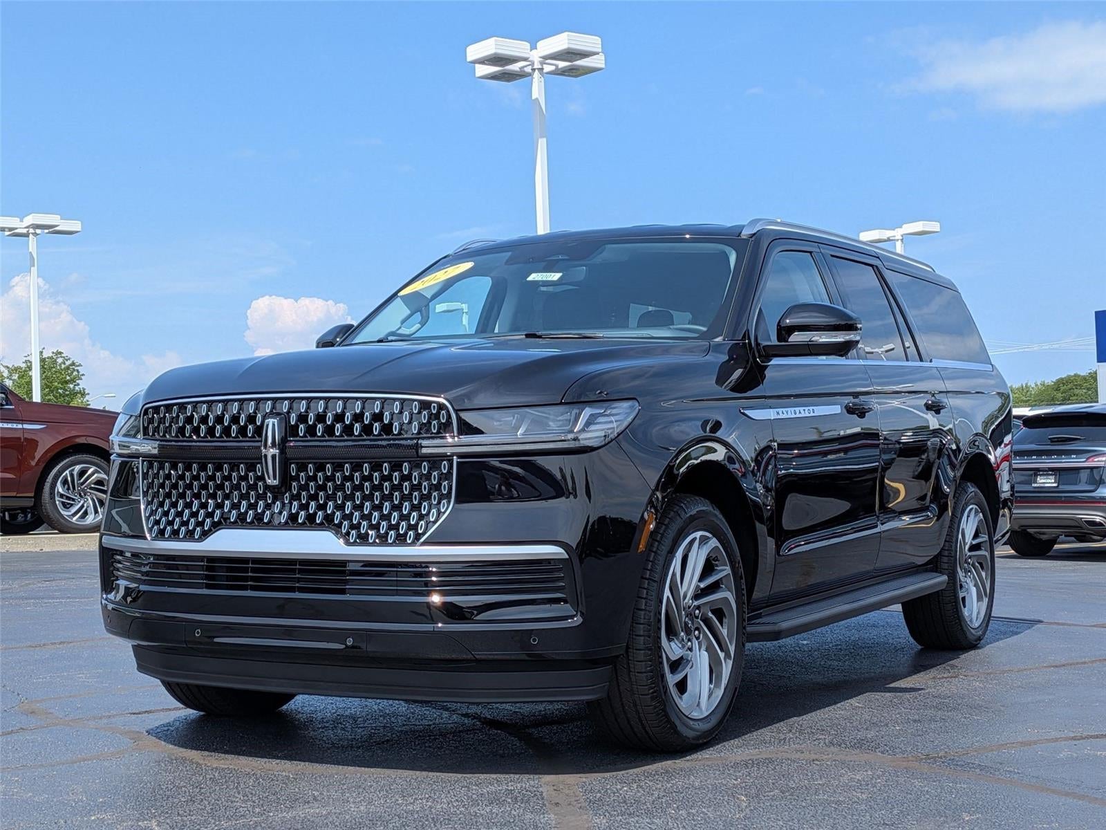 2027 Lincoln Navigator L Premiere