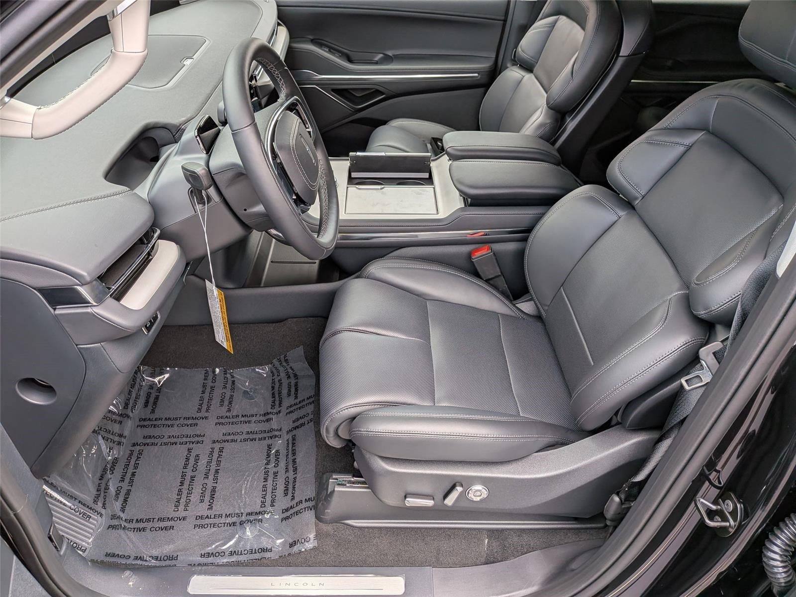 2027 Lincoln Navigator L Premiere