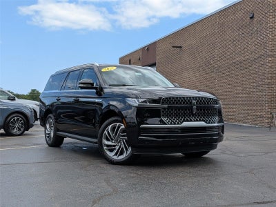 2027 Lincoln Navigator L Premiere