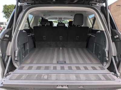 2027 Lincoln Navigator L Premiere