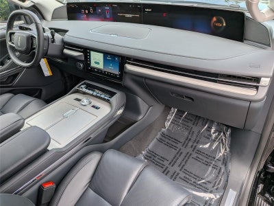 2027 Lincoln Navigator L Premiere