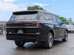 2027 Lincoln Navigator L Premiere