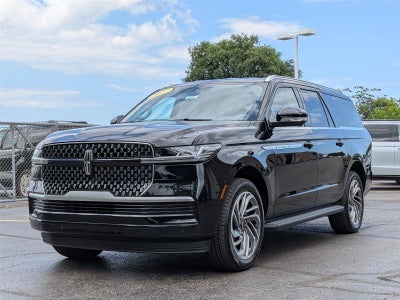 2027 Lincoln Navigator L Premiere