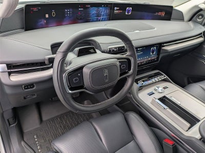2026 Lincoln Navigator L Premiere