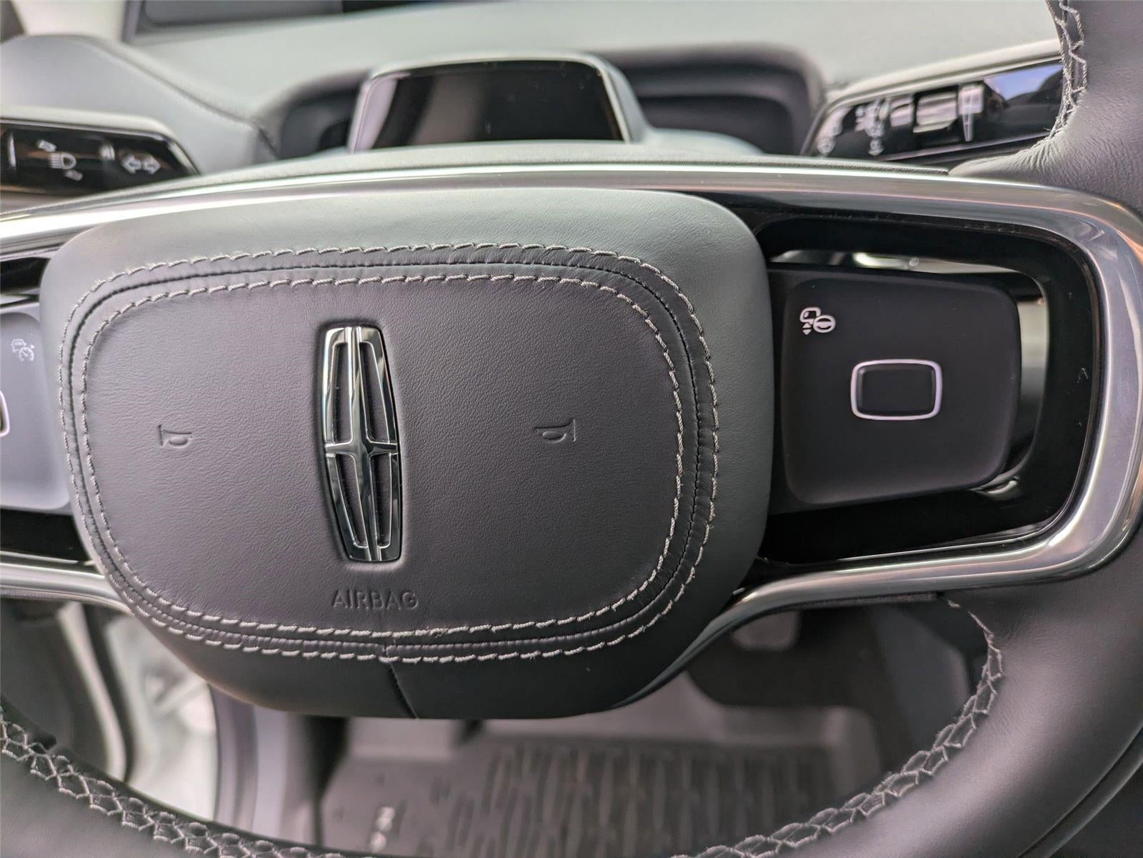 2026 Lincoln Navigator L Premiere