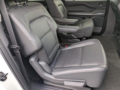 2026 Lincoln Navigator L Premiere