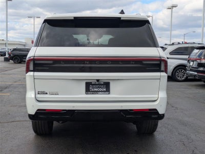 2026 Lincoln Navigator L Premiere