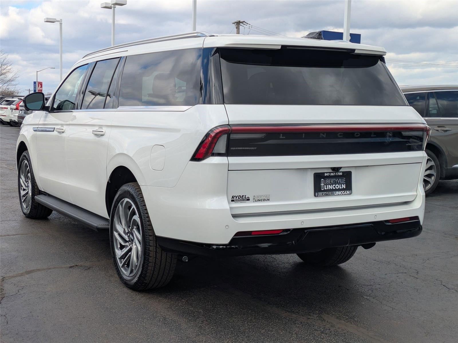 2026 Lincoln Navigator L Premiere