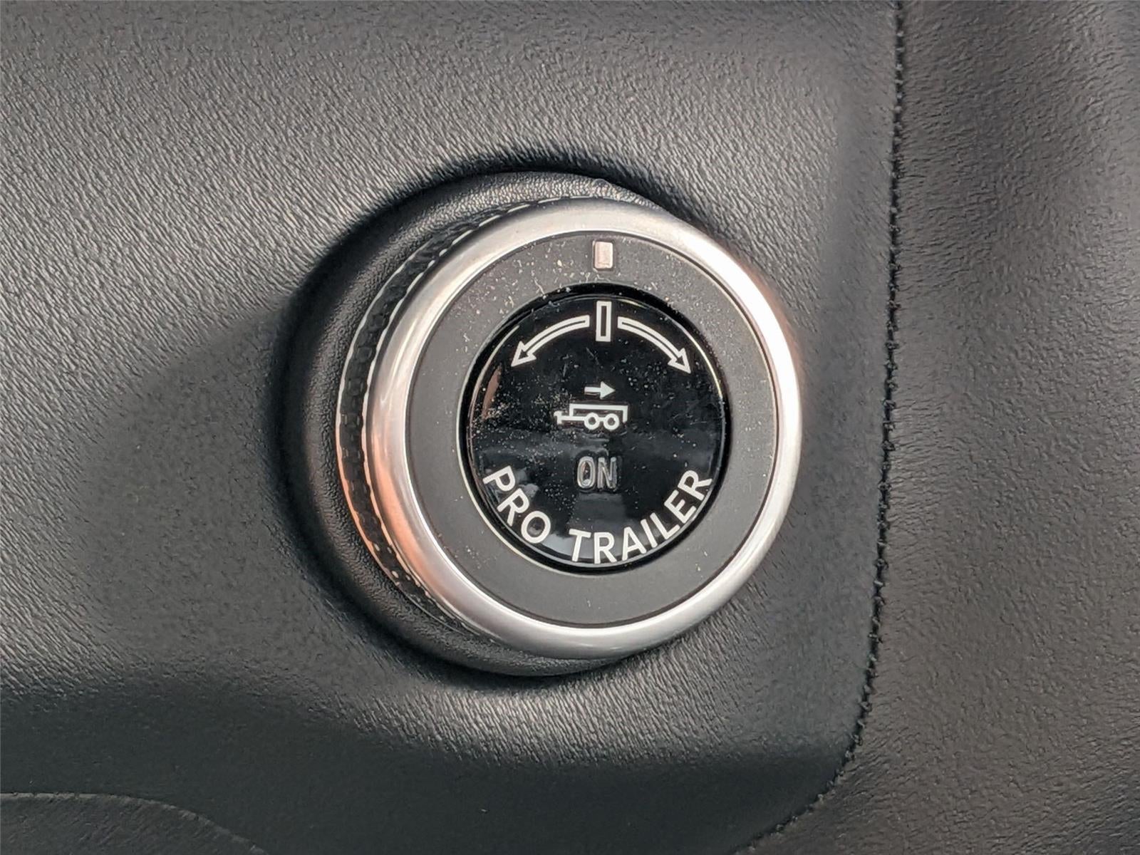 2027 Lincoln Navigator L Premiere